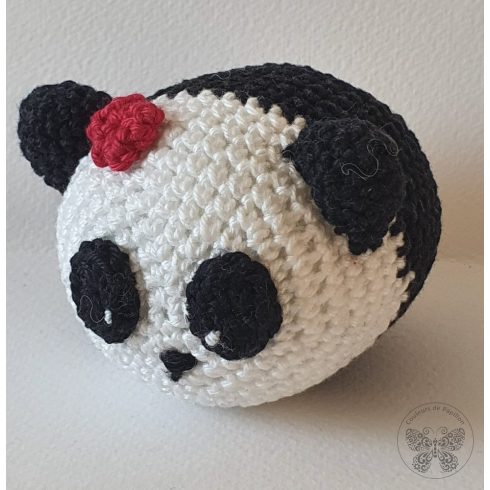 Panda - virággal